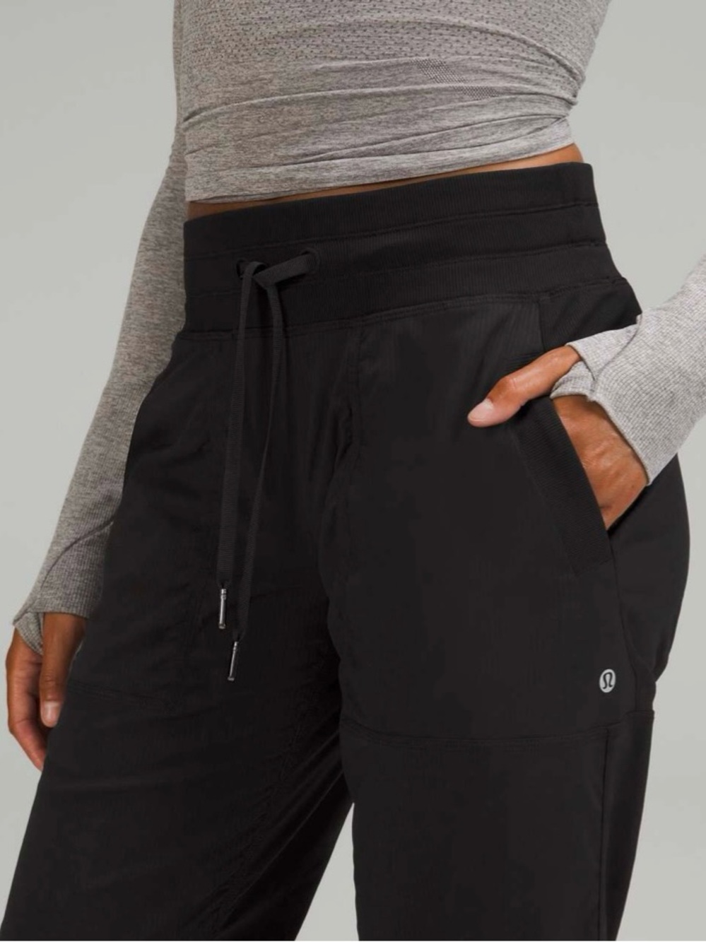 $118 Lululemon Dance Studio Mid-Rise Full Length Pants in Black Size 4 - Picture 10 of 11